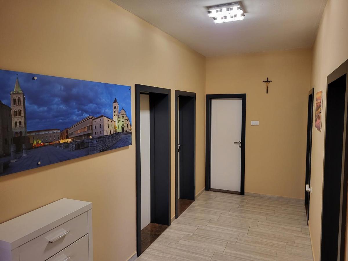 Apartment Leonardo Врси Екстер'єр фото